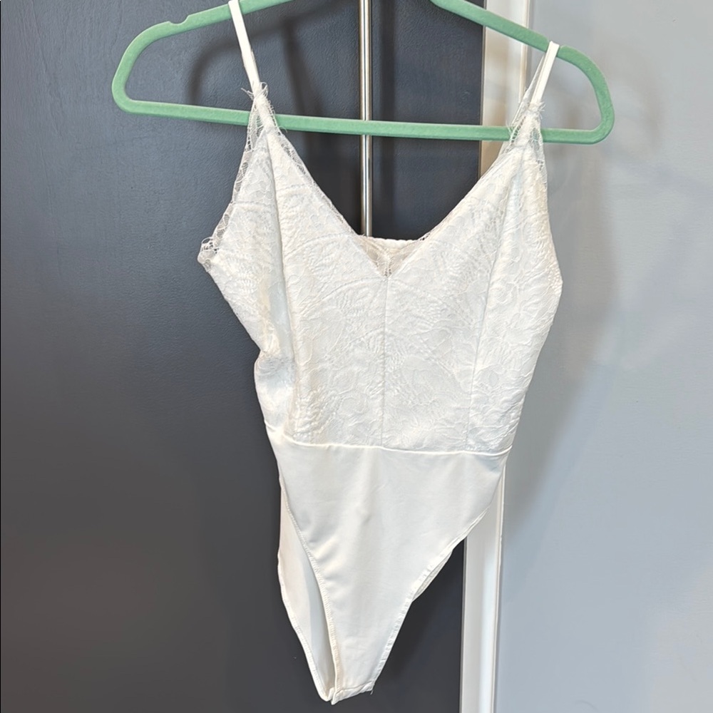 NWOT SHEIN White Lace Satin Bodysuit Cami Size Large L Romantic Cottagecore